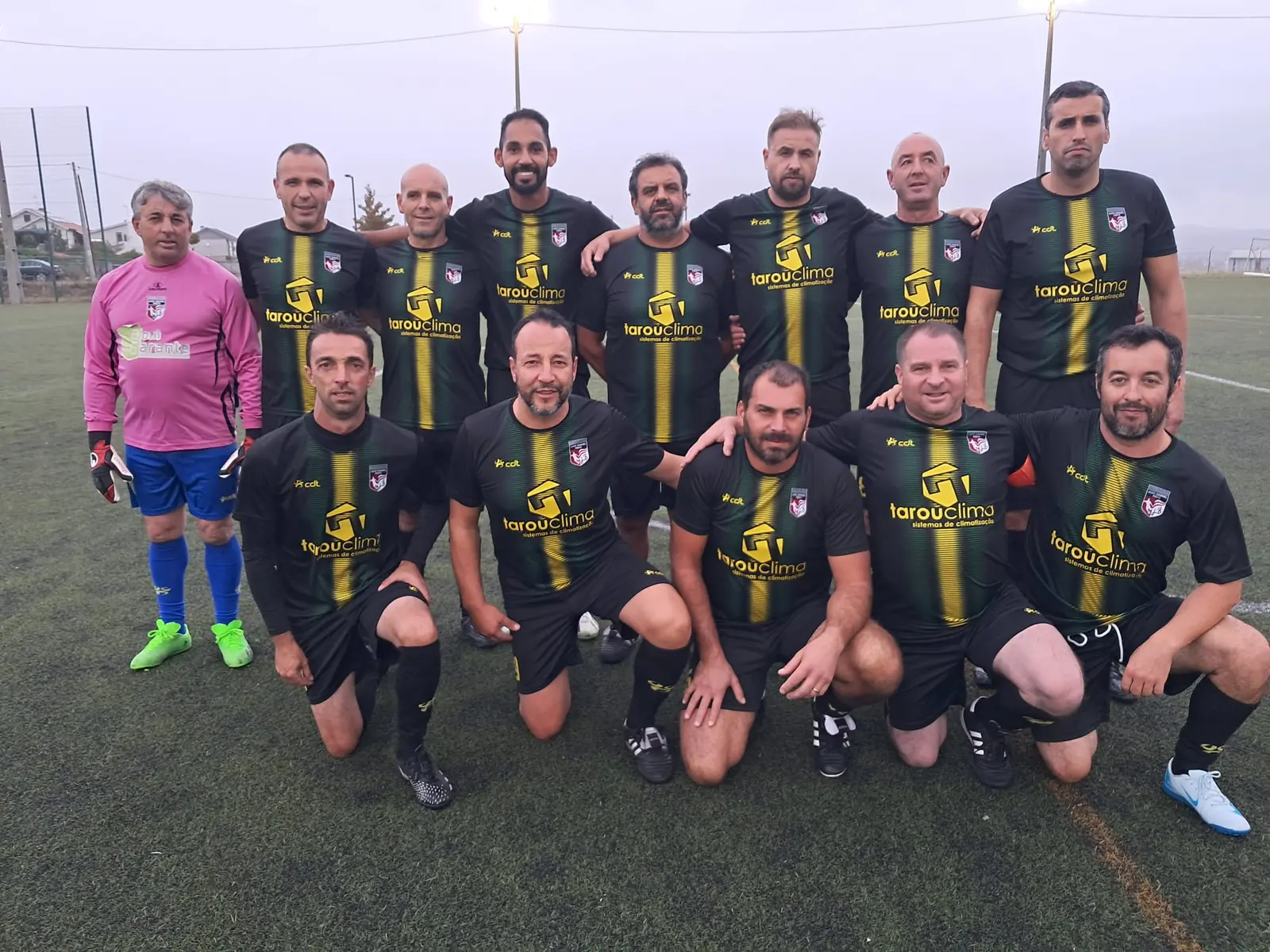 EQUIPA DE PAIS DA ACADEMIA JOÃO MANUEL PINTO - VETERANOS TAROUCA